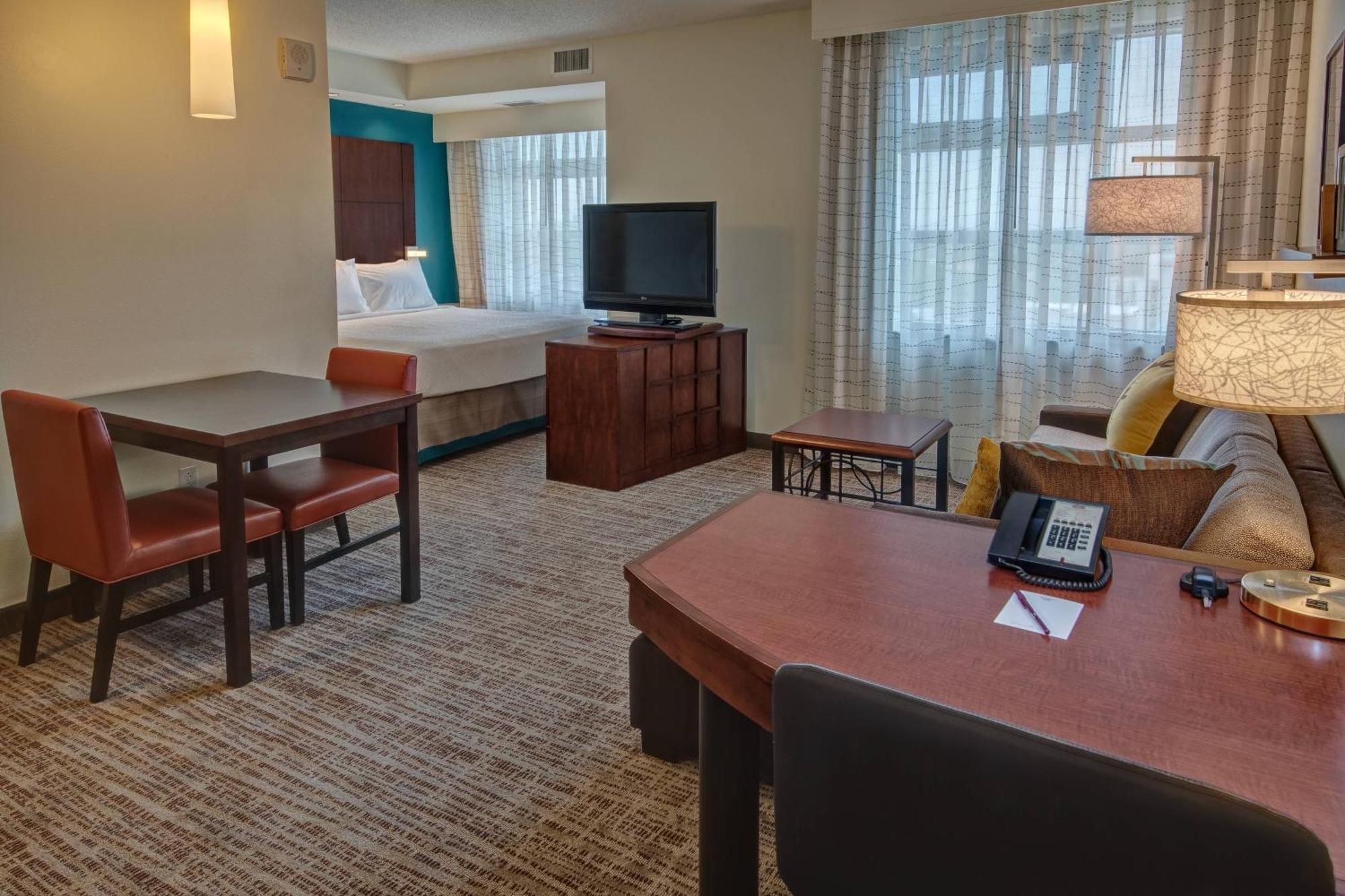 Residence Inn Norfolk Downtown Exteriör bild